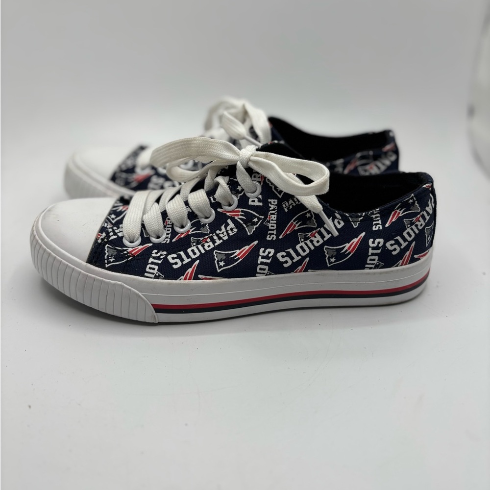 Women's New England Patriots Sneakers - Navy and White